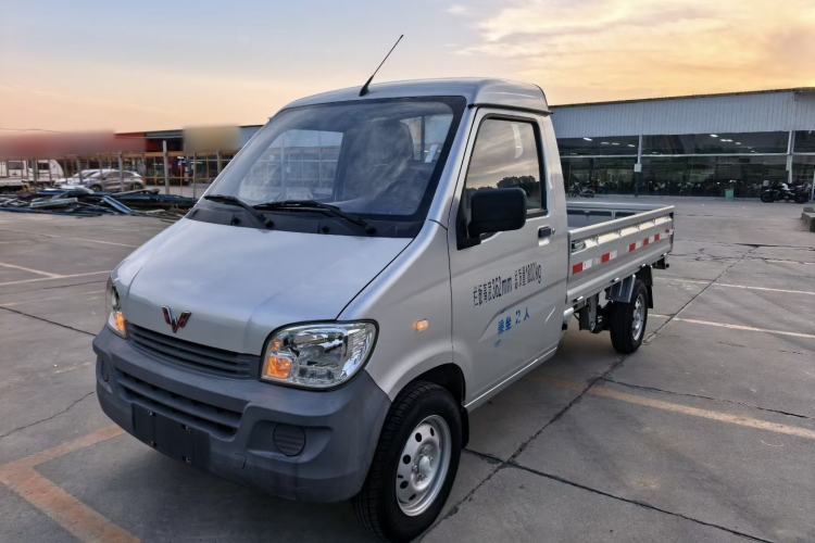 Used Wuling Zhiguang Small Truck 2020 1.2L Single Cab Exterior 1