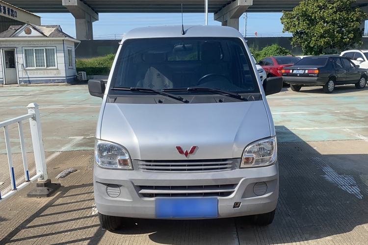 Used Wuling Zhiguang Small Truck 2020 1.2L Single Cab Exterior 1
