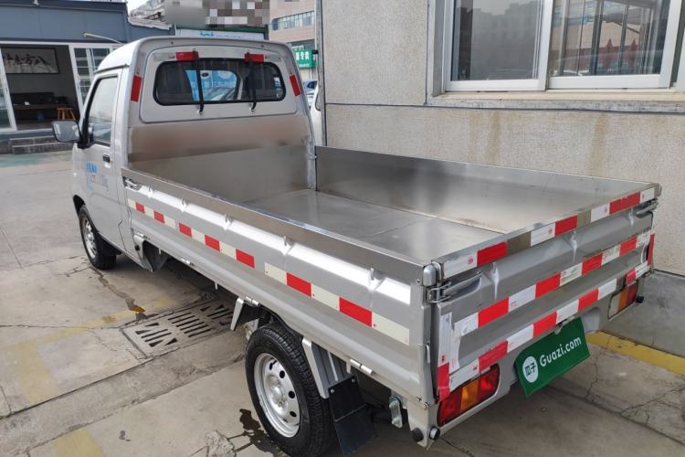 Used Wuling Zhiguang Small Truck 2020 1.2L Single Cab Exterior 2