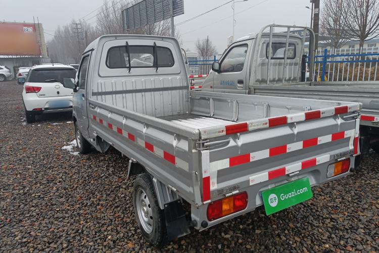 Used Wuling Zhiguang Small Truck 2020 1.2L Single Cab Exterior 2
