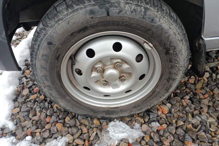 Used Wuling Zhiguang Small Truck 2020 1.2L Single Cab Exterior 4