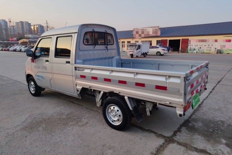 Used Wuling Zhiguang Small Truck 2020 1.2L Double Cab Exterior 8