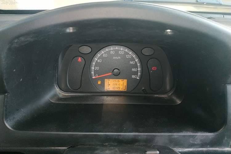 Used Wuling Zhiguang Small Truck 2020 1.2L Double Cab Instrument Cluster