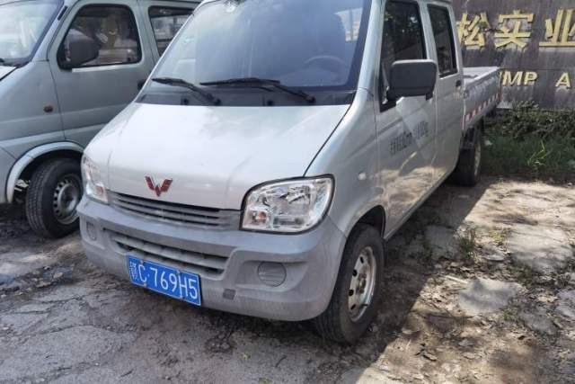 Used Wuling Zhiguang Small Truck 2020 1.2L Double Cab