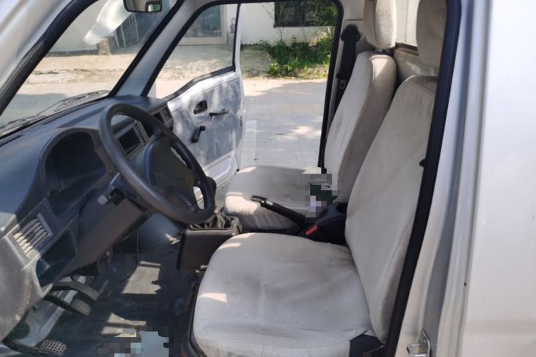 Used Wuling Zhiguang Small Truck 2020 1.2L Single Cab Left Front Seat