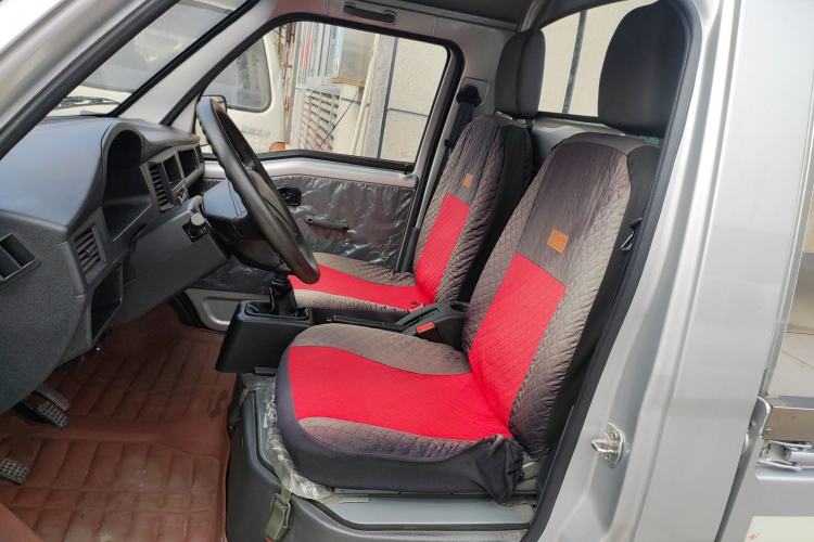 Used Wuling Zhiguang Small Truck 2020 1.2L Single Cab Left Front Seat