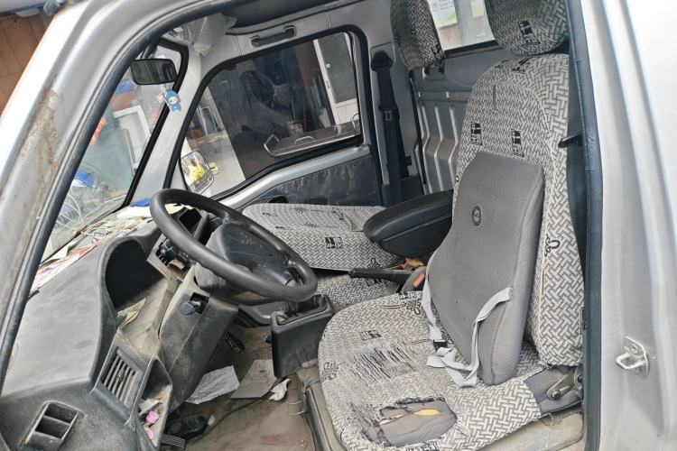 Used Wuling Zhiguang Small Truck 2020 1.2L Single Cab Left Front Seat