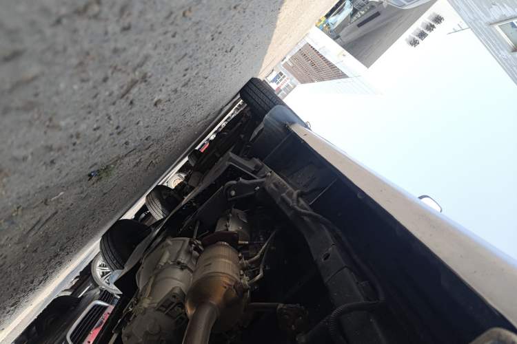 Used Wuling Zhiguang Small Truck 2020 1.2L Double Cab Left Side Sill