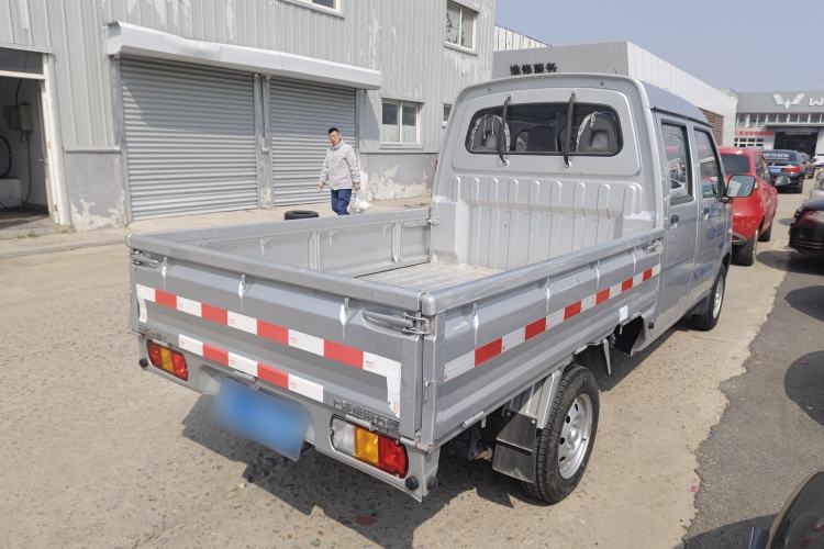 Used Wuling Zhiguang Small Truck 2020 1.2L Double Cab Rear Right 45 Deg
