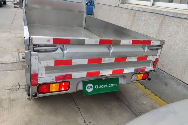 Used Wuling Zhiguang Small Truck 2020 1.2L Single Cab Rear