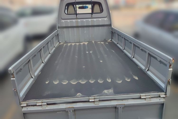Used Wuling Zhiguang Small Truck 2020 1.2L Single Cab Trunk