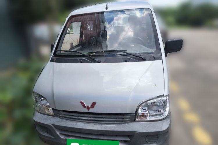 Used Wuling Zhiguang Small Truck 2020 1.2L Double Cab Front