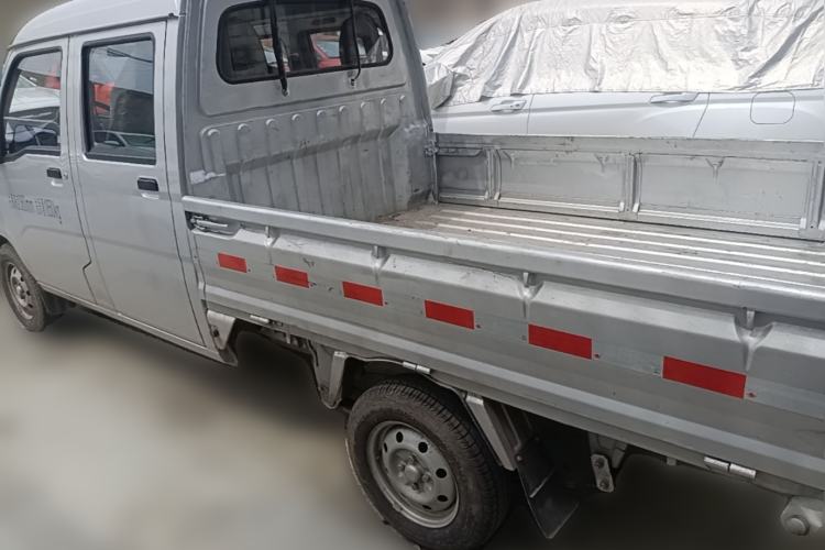 Used Wuling Zhiguang Small Truck 2023 1.5L Double-Cab LAR Rear Left 45 Deg