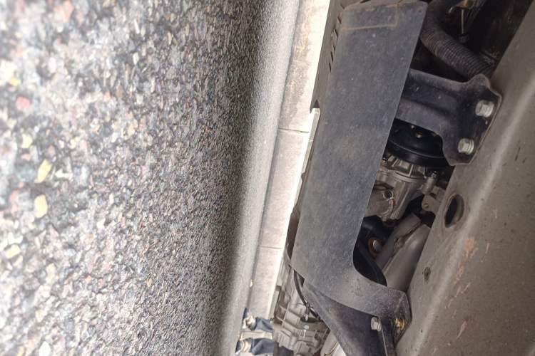 Used Wuling Zhiguang Small Truck 2023 1.5L Double-Cab LAR Chassis Front Left