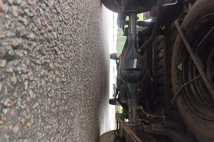 Used Wuling Zhiguang Small Truck 2023 1.5L Double-Cab LAR Chassis Rear