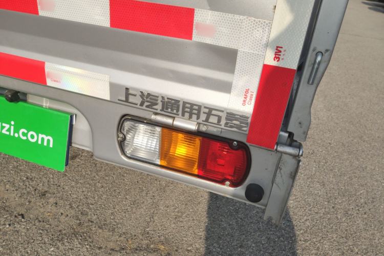Used Wuling Zhiguang Small Truck 2023 1.5L Double-Cab LAR Exterior 6