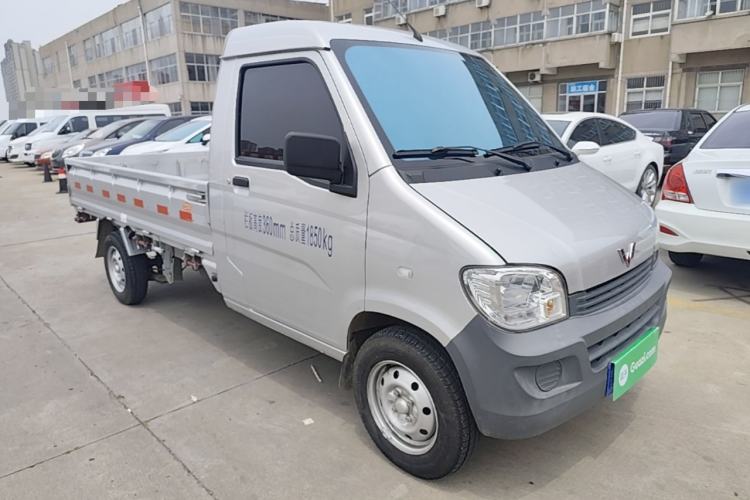 Used Wuling Zhiguang Small Truck 2023 1.5L Single-Row LAR Front Right 45 Deg