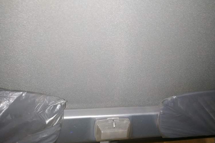 Used Wuling Zhiguang Small Truck 2023 1.5L Single-Row LAR Headliner