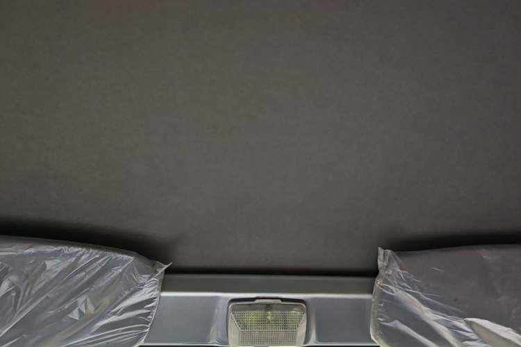 Used Wuling Zhiguang Small Truck 2023 1.5L Double-Cab LAR Headliner