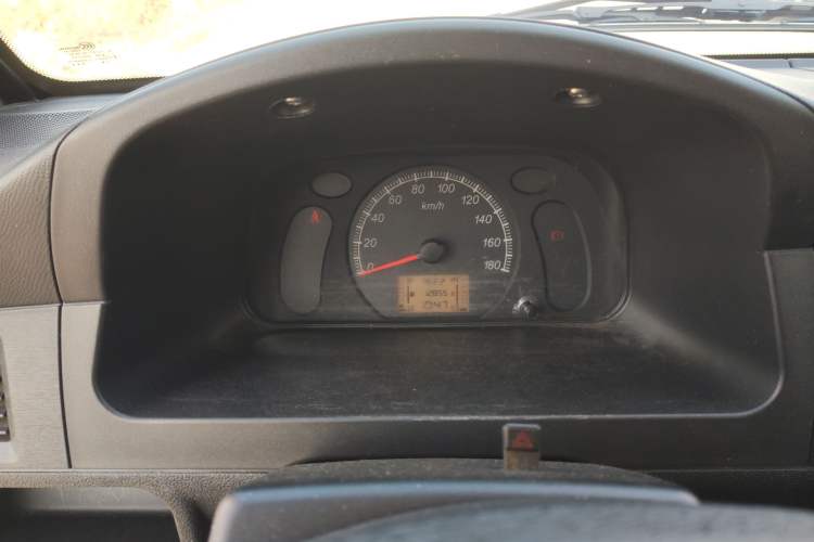 Used Wuling Zhiguang Small Truck 2023 1.5L Double-Cab LAR Instrument Cluster