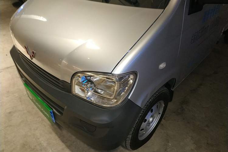 Used Wuling Zhiguang Small Truck 2023 1.5L Single-Row LAR Left Front Headlight