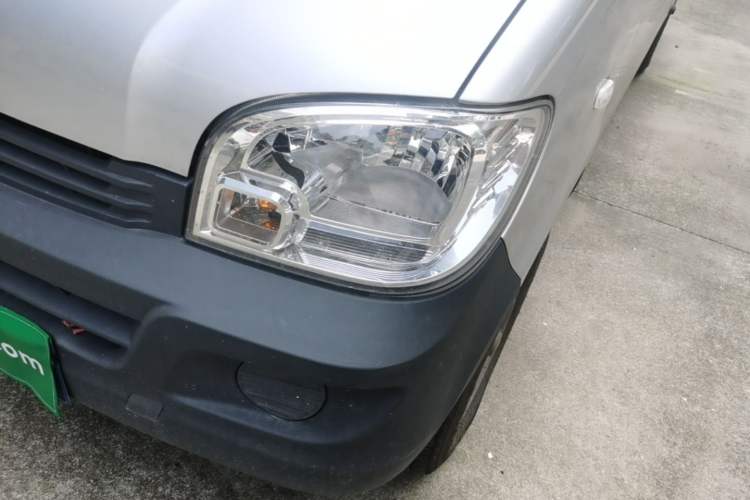 Used Wuling Zhiguang Small Truck 2023 1.5L Double-Cab LAR Left Front Headlight