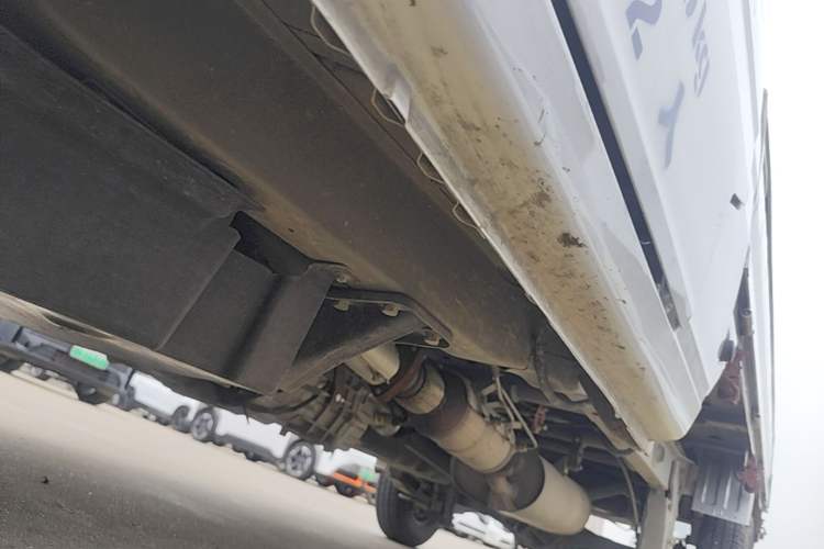 Used Wuling Zhiguang Small Truck 2023 1.5L Single-Row LAR Left Side Sill