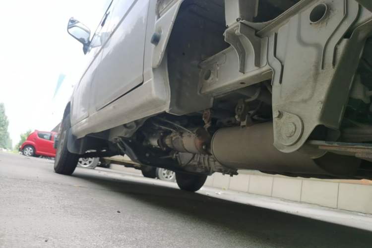 Used Wuling Zhiguang Small Truck 2023 1.5L Double-Cab LAR Left Side Sill