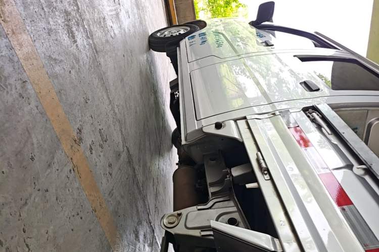 Used Wuling Zhiguang Small Truck 2023 1.5L Double-Cab LAR Left Side Sill