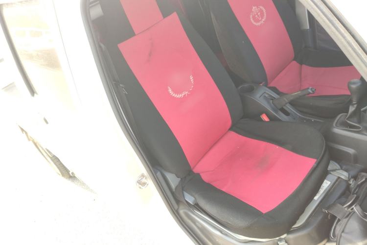 Used Wuling Zhiguang Small Truck 2023 1.5L Double-Cab LAR Right Front Seat