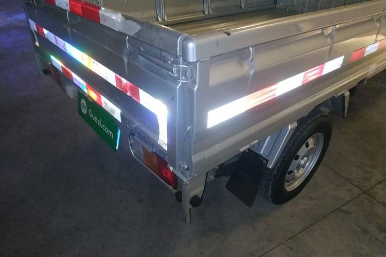 Used Wuling Zhiguang Small Truck 2023 1.5L Single-Row LAR Right Rear Taillight