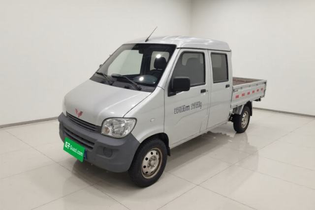 Used Wuling Zhiguang Small Truck 2023 1.5L Double-Cab LAR