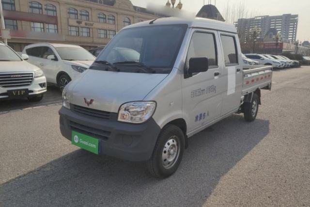 Used Wuling Zhiguang Small Truck 2023 1.5L Double-Cab LAR