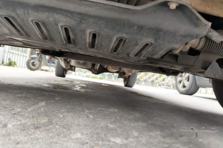 Used Wuling Zhiguang V 2017 1.2L Base Version LMH Chassis Front