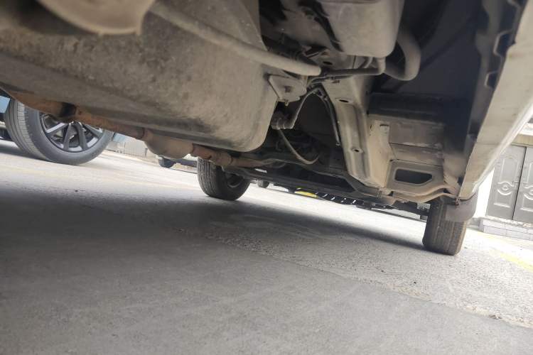 Used Wuling Zhiguang V 2017 1.2L Base Version LMH Chassis Rear Right