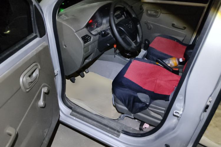 Used Wuling Zhiguang V 2017 1.2L Base Version LMH Driver Seat