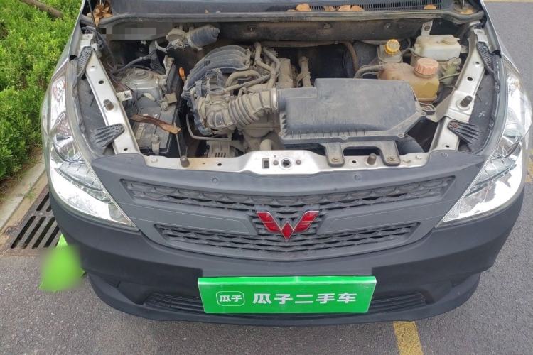 Used Wuling Zhiguang V 2017 1.2L Base Version LMH Engine Bay