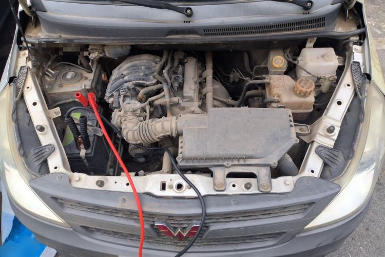 Used Wuling Zhiguang V 2017 1.2L Base Version LMH Engine Bay