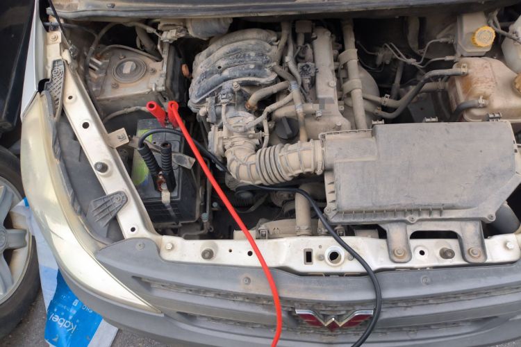 Used Wuling Zhiguang V 2017 1.2L Base Version LMH Engine Bay Right