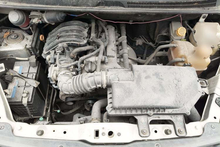 Used Wuling Zhiguang V 2017 1.2L Base Version LMH Engine Bay