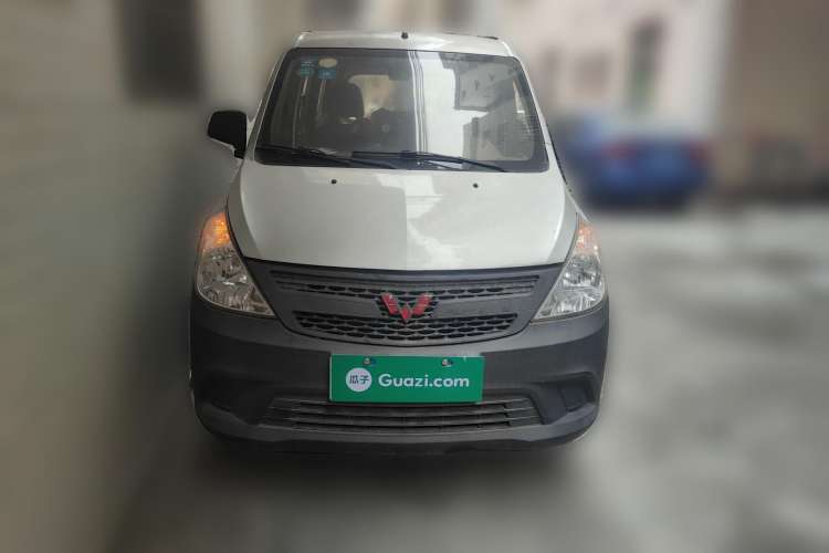 Used Wuling Zhiguang V 2017 1.2L Base Version LMH Front