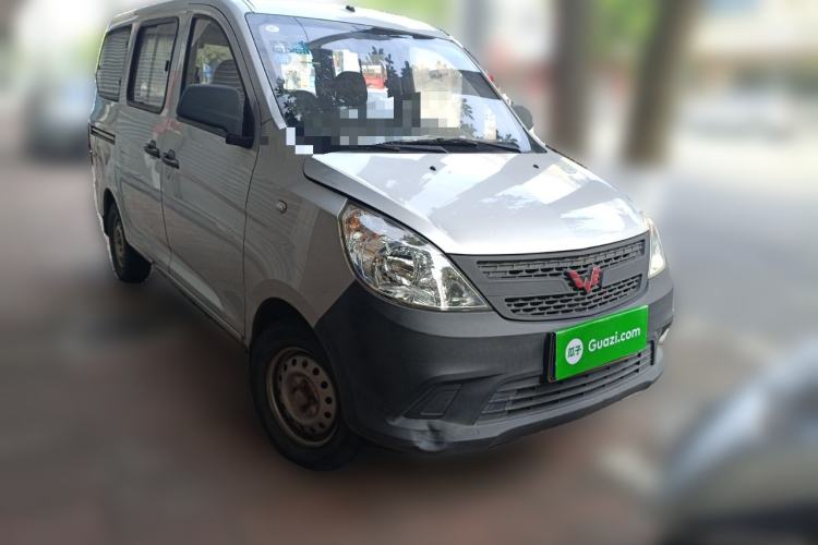Used Wuling Zhiguang V 2017 1.2L Base Version LMH Front Right 45 Deg