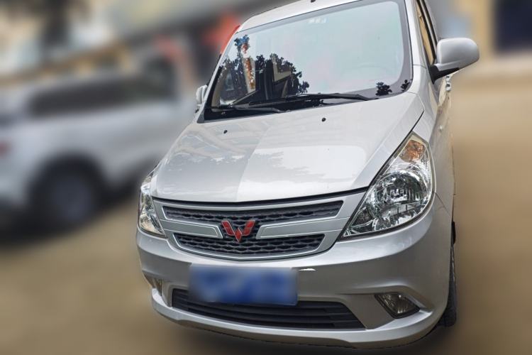 Used Wuling Zhiguang V 2017 1.2L Standard Version I LMH Front
