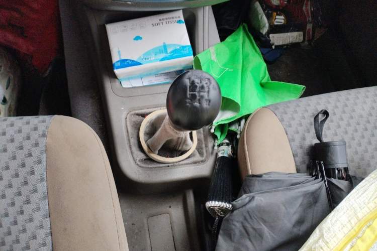 Used Wuling Zhiguang V 2017 1.2L Base Version LMH Gear Lever