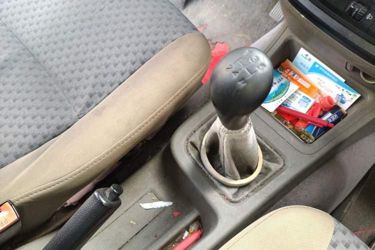 Used Wuling Zhiguang V 2017 1.2L Base Version LMH Gear Lever