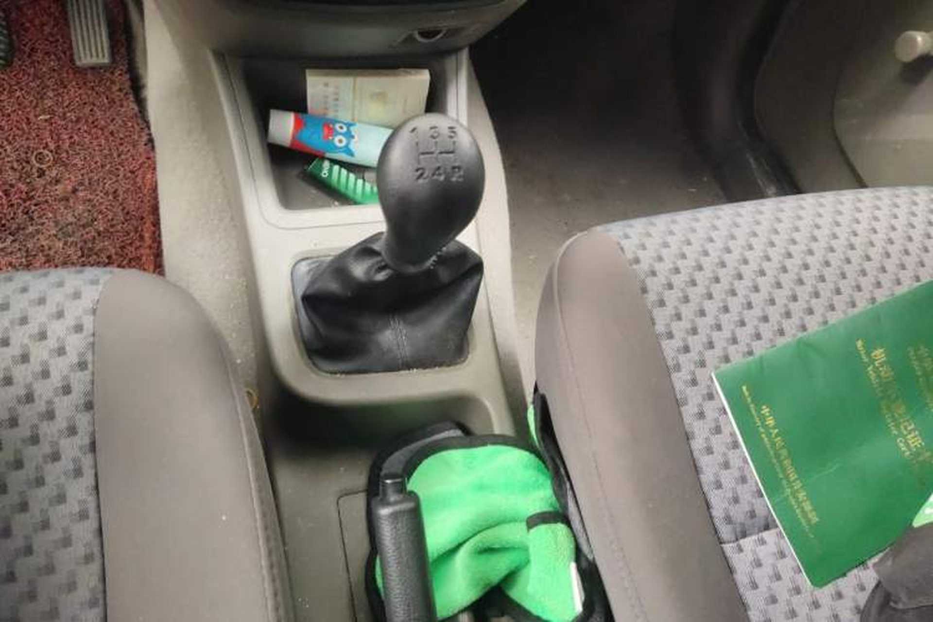 Used Wuling Zhiguang V 2017 1.2L Base Version LMH Gear Lever