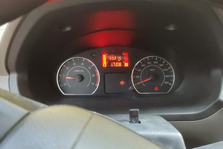 Used Wuling Zhiguang V 2017 1.2L Base Version LMH Instrument Cluster