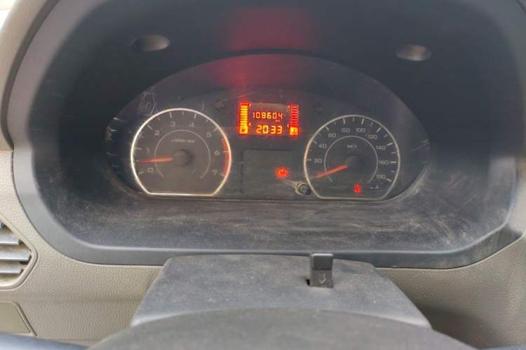 Used Wuling Zhiguang V 2017 1.2L Base Version LMH Instrument Cluster