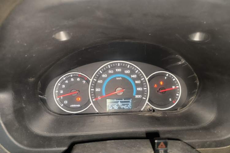 Used Wuling Zhiguang V 2017 1.2L Standard II LMH Instrument Cluster
