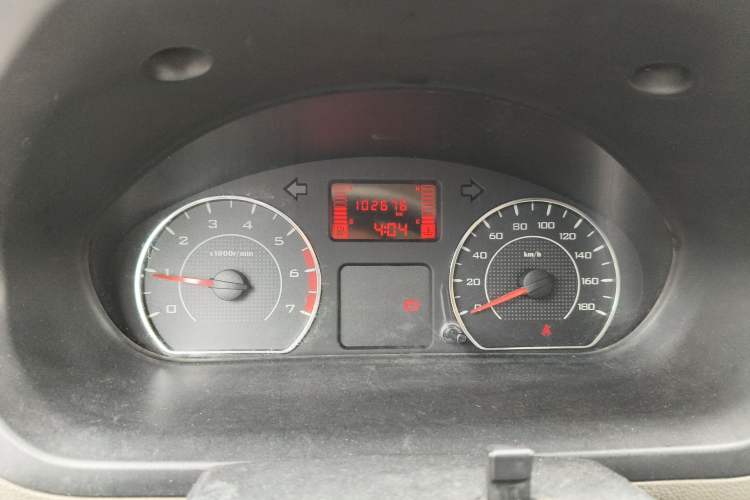 Used Wuling Zhiguang V 2017 1.2L Base Version LMH Instrument Cluster